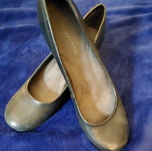 Aerosoles gray pumps